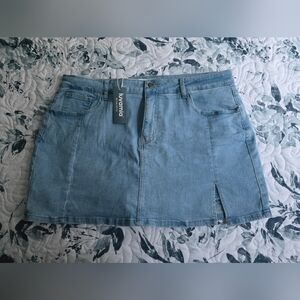 Brand New Luvamia Skort